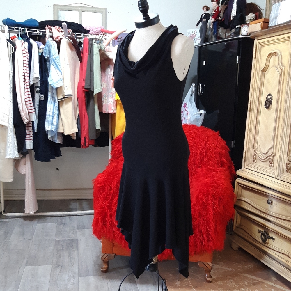 Womens Black Dress Sz Large Deep drop neckline stretch Sweater material LULY K